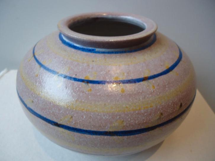 VTG sixties bolle vaas Maredsous Lampecco geel/blauw decor, Antiquités & Art, Art | Objets design, Enlèvement ou Envoi