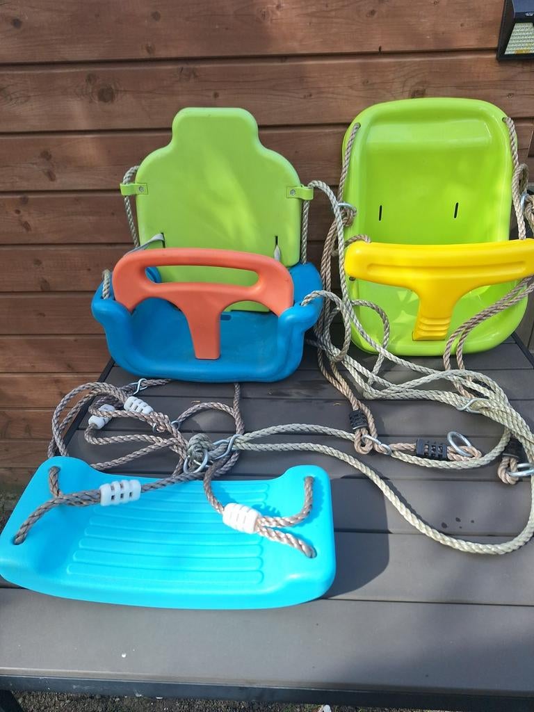 Fauteuils à bascule, Enlèvement