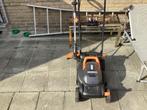 Grasmachine met kantenmaaier op battery, Jardin & Terrasse, Tondeuses à gazon, Tondeuses à gazon sur batterie, Worx, 40 à 49 cm