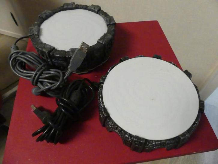 2 Activision Portal of Powers + 7 figuren, Games en Spelcomputers, Games | Nintendo Wii, Gebruikt, Vanaf 3 jaar, Ophalen of Verzenden