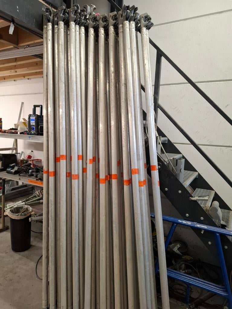 Layher aluminium rolsteiger schoren type 257, Bricolage & Construction, Échafaudages, Enlèvement