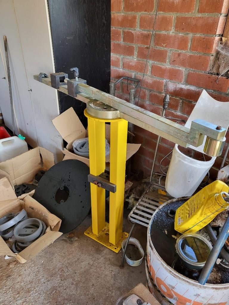 Cintreuse volutes, Bricolage & Construction, Enlèvement, Neuf