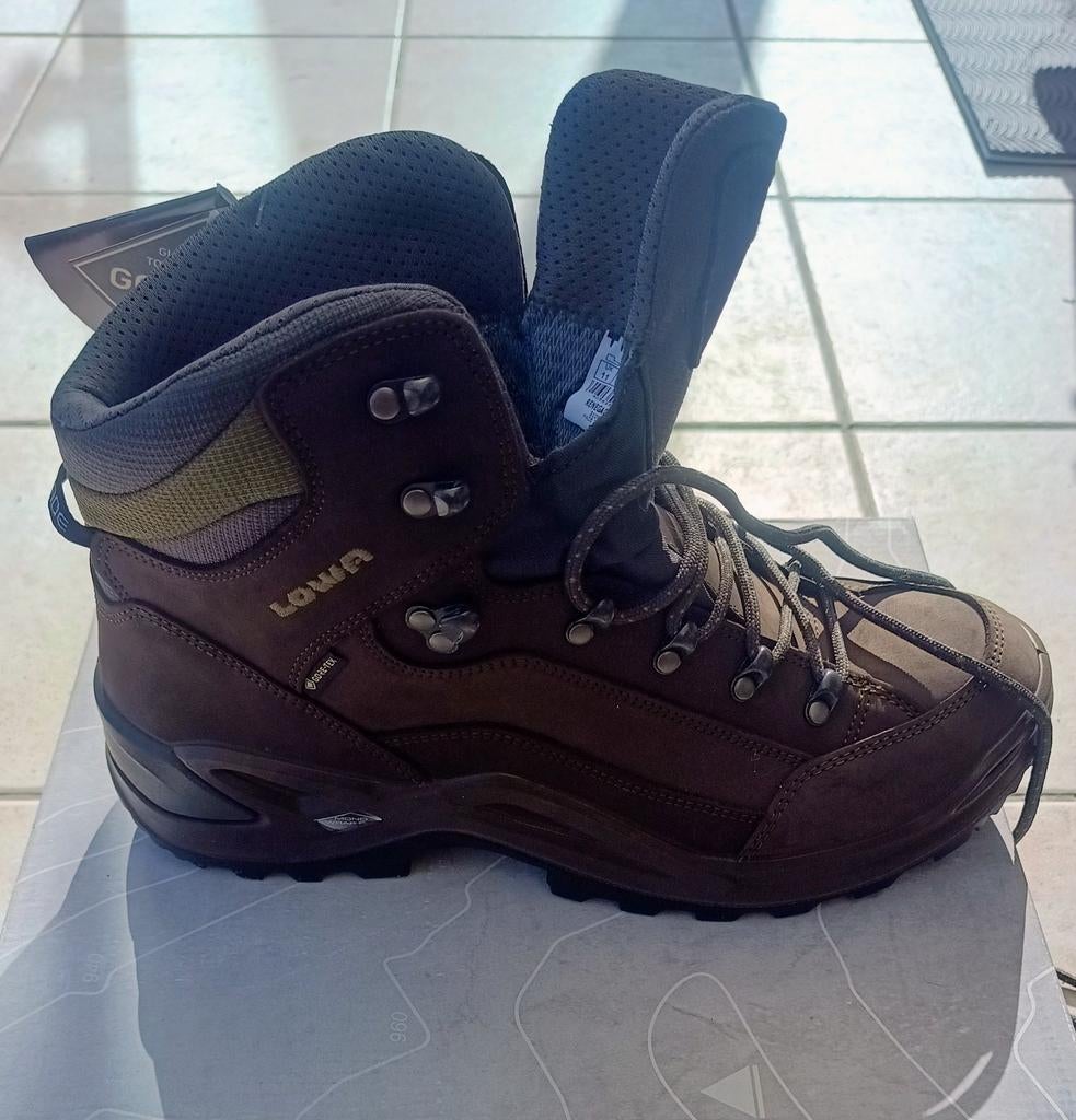 Lowa wandelschoenen maat 46, Ophalen