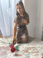 Bronzen beeld van een " jonge bedroefde", Ophalen