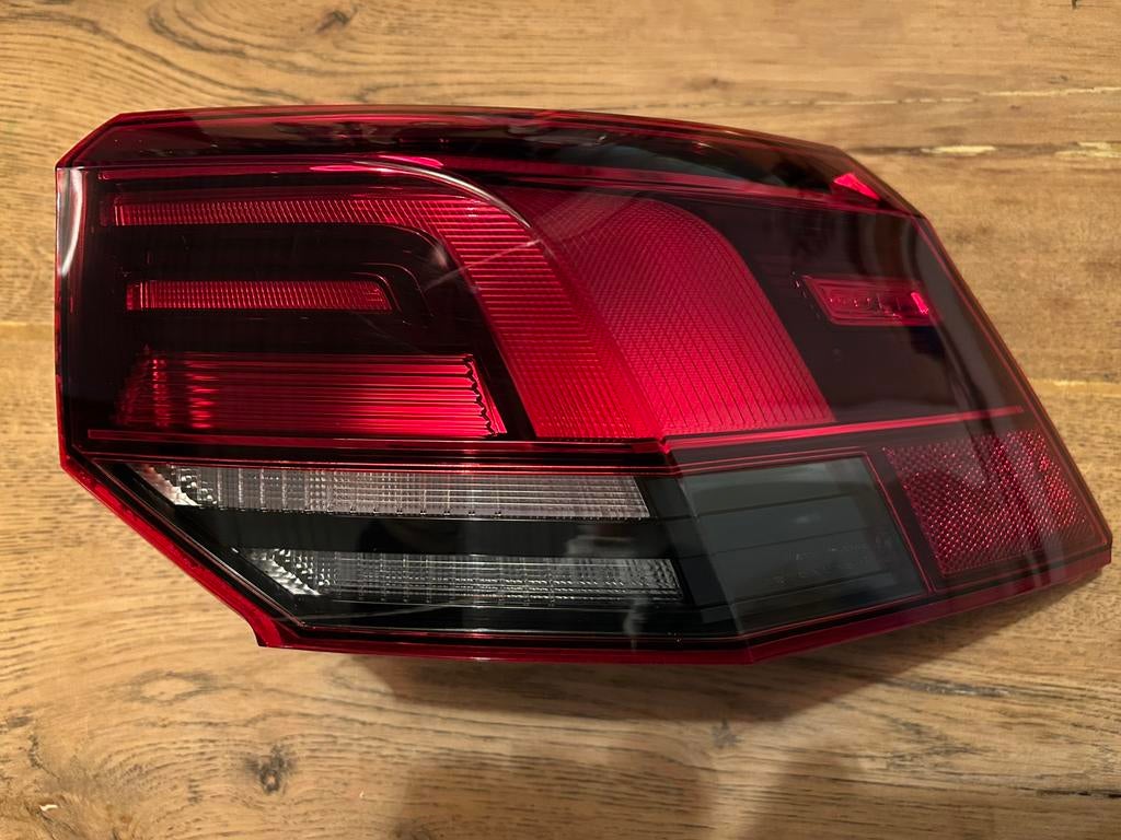 Phare Arr droit golf 8, Autos : Pièces & Accessoires, Enlèvement