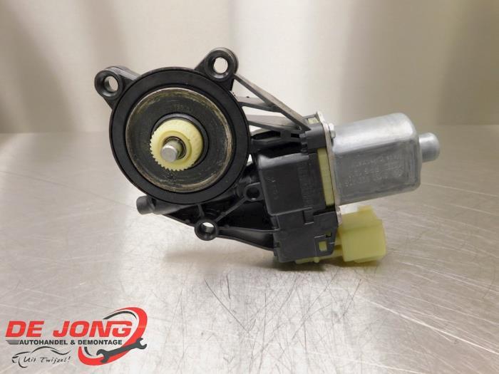 Moteur de vitre portière d'un Ford Fiesta, -, 3 mois de garantie, -, -