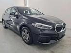 BMW 1 Serie 116 116iA OPF * CAPT AV/ARR * 405X60M *, Auto's, Automaat, Gebruikt, Zwart, Zwart