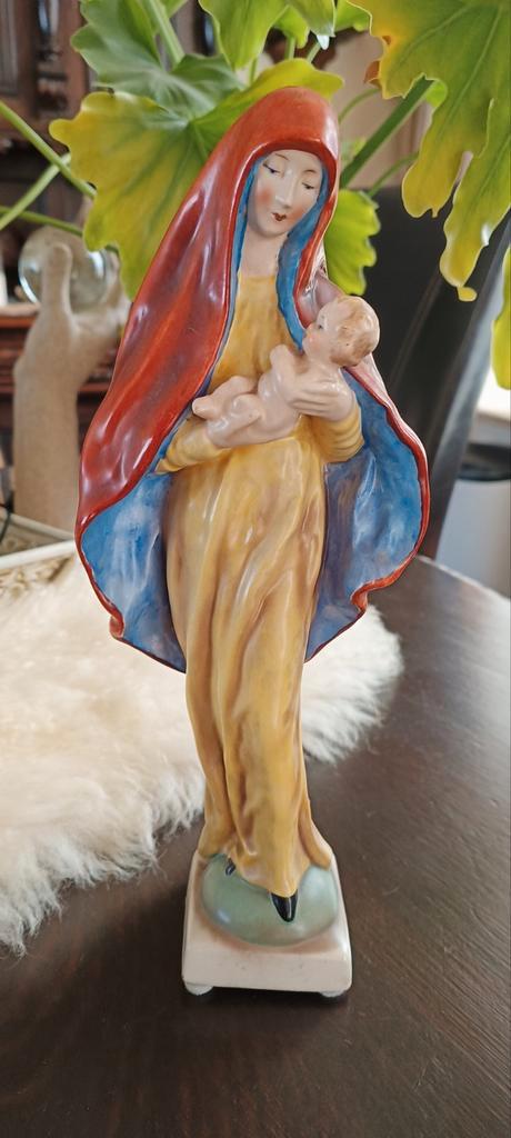 Porselein Maria religie beeld, Verzamelen, Religie, Ophalen of Verzenden