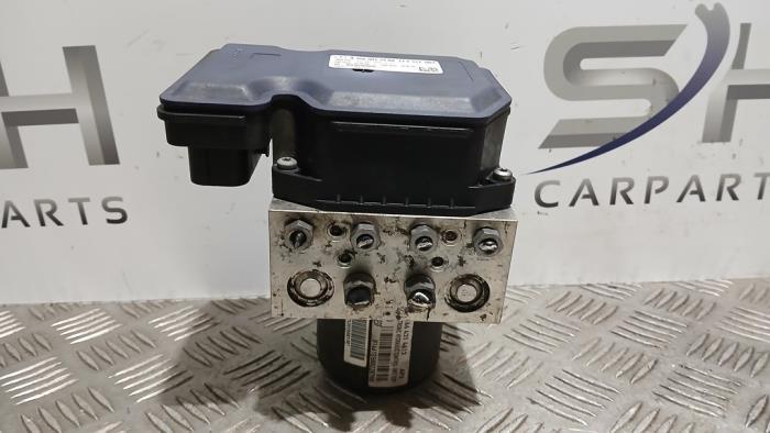 Pompe ABS d'un Mercedes ML-Klasse, 3 mois de garantie, Utilisé, -, -