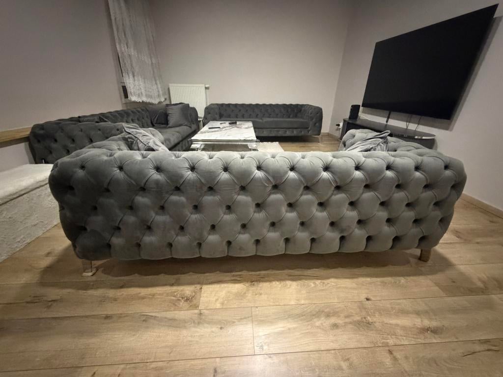 Salon complet Chesterfield gris + table marbre + meuble TV, Enlèvement ou Envoi, Comme neuf