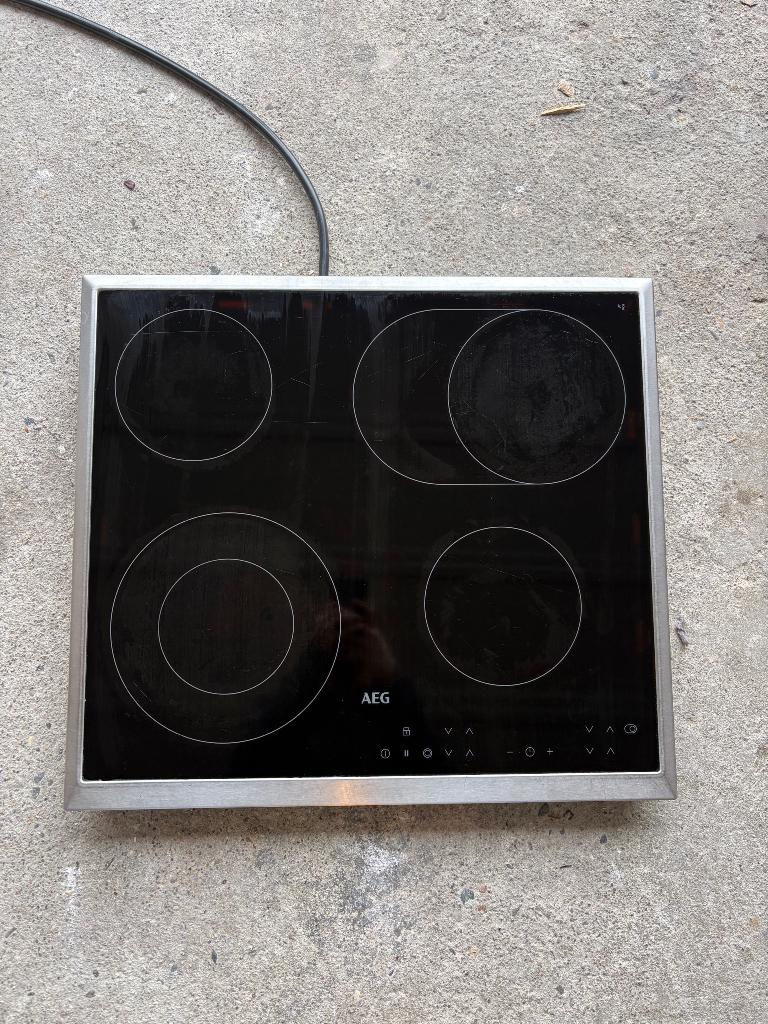 AEG inbouw kookplaat keramisch, Electroménager, Tables de cuisson, 4 zones de cuisson, Enlèvement, Utilisé, Encastré