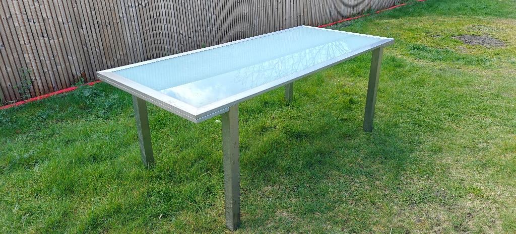 Tafel 2m lang voor binnen of buiten, Verre, Enlèvement, Utilisé, 50 à 100 cm