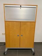 Armoire à portes roulantes sur roulettes, Enlèvement, Comme neuf