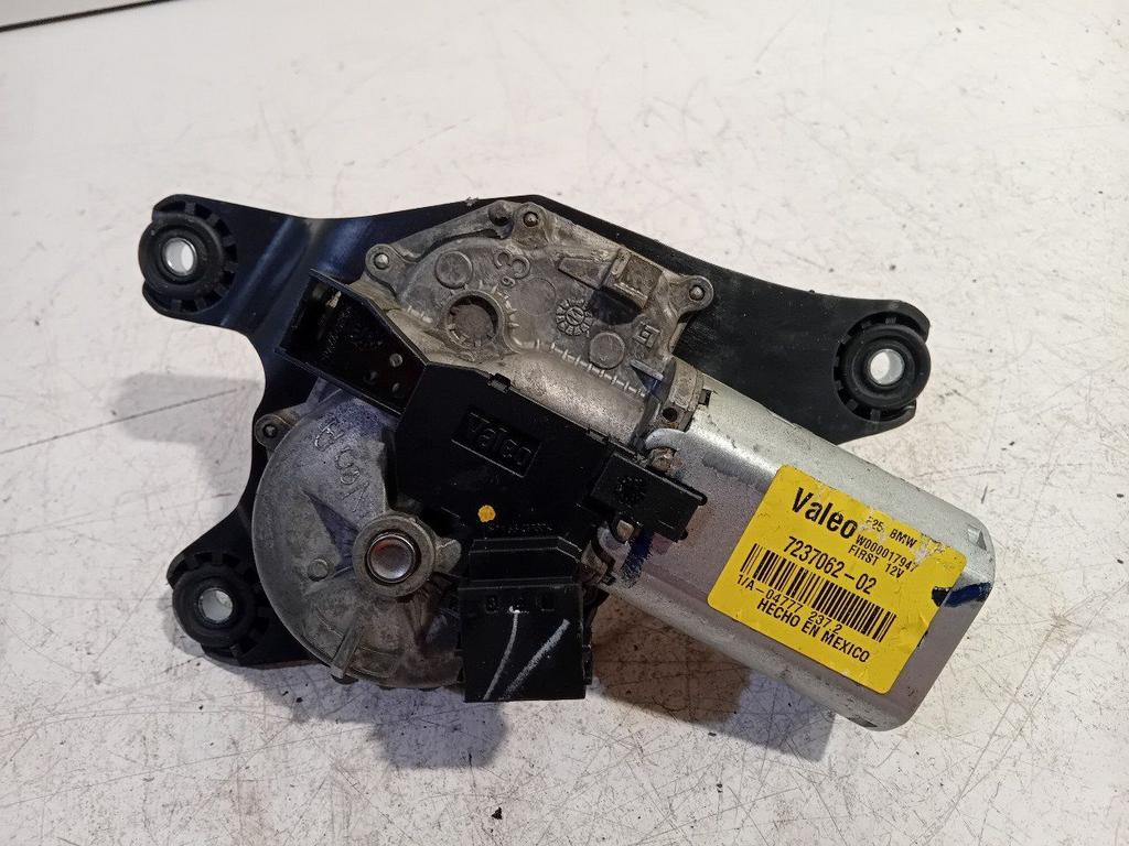 Ruitenwissermotor achter BMW X3, Onderdelen@venauto.nl, Van der Ven Autorecycling B.V., Ettenseweg 76, 4706 PB Roosendaal, The Netherlands