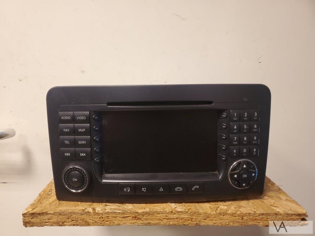 Mercedes ML W164 05 - 12 radio navigatie COMAND a1648707889, Utilisé, -, -, Enlèvement ou Envoi