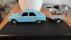 Peugeot 204 avec remorque - diorama 1:43 dans présentoir, Enlèvement ou Envoi