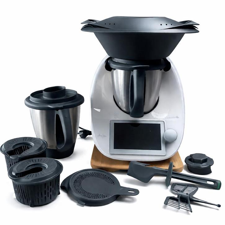 Thermomix TM6 in topstaat, 1 jaar oud, complete set, Elektronische apparatuur, Keukenmixers, Zo goed als nieuw, Ophalen