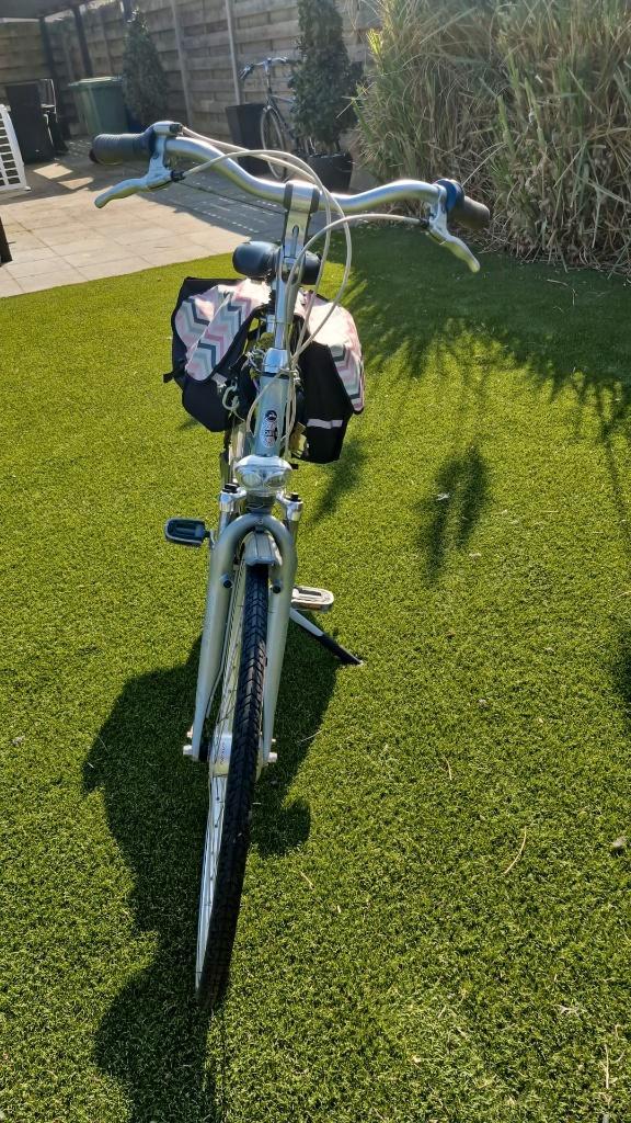 Damesfiets Gazelle, Fietsen en Brommers, Fietsen | Dames | Damesfietsen, Zo goed als nieuw, Gazelle, (Extra) lage instap, Versnellingen