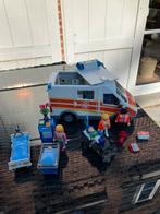 Playmobil ziekenwagen 6685 en kraamkamer 6660, Kinderen en Baby's, Speelgoed | Playmobil, Ophalen of Verzenden