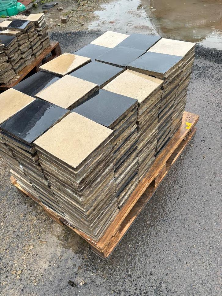 Recup oude schooltegels ( dambord), Bricolage & Construction, Dalles & Carrelages, Utilisé, Carrelage de sol, Autres matériaux
