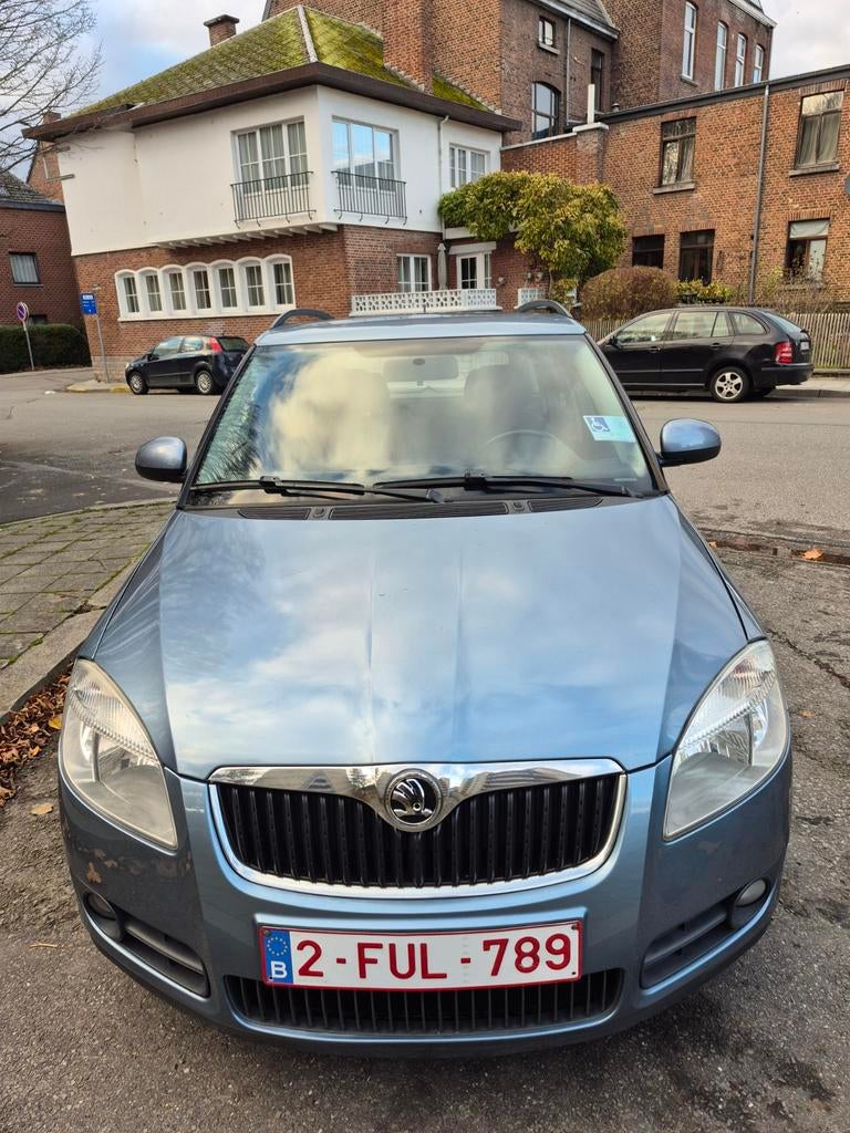 Skoda fabia 1.4 Diesel, Autos, Achat, Diesel, Automatique, Particulier