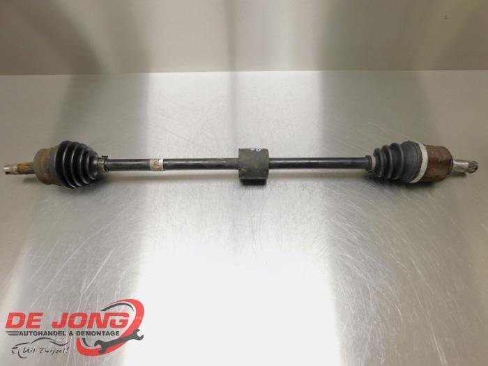 Aandrijfas rechts-voor van een Opel Corsa, Auto-onderdelen, Remmen en Aandrijving, Opel, Gebruikt, 3 maanden garantie, Ophalen of Verzenden