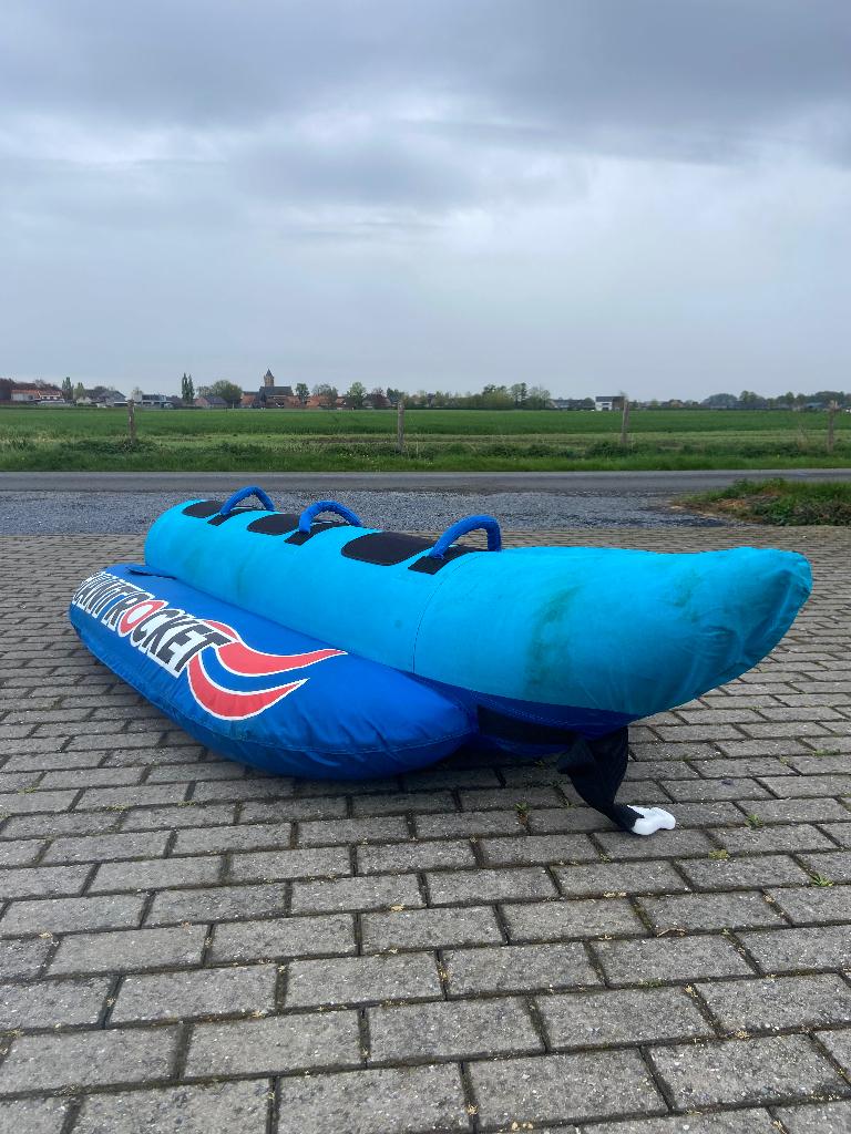 Giant rocket, Sports nautiques & Bateaux, Accessoires & Entretien, Utilisé, Enlèvement