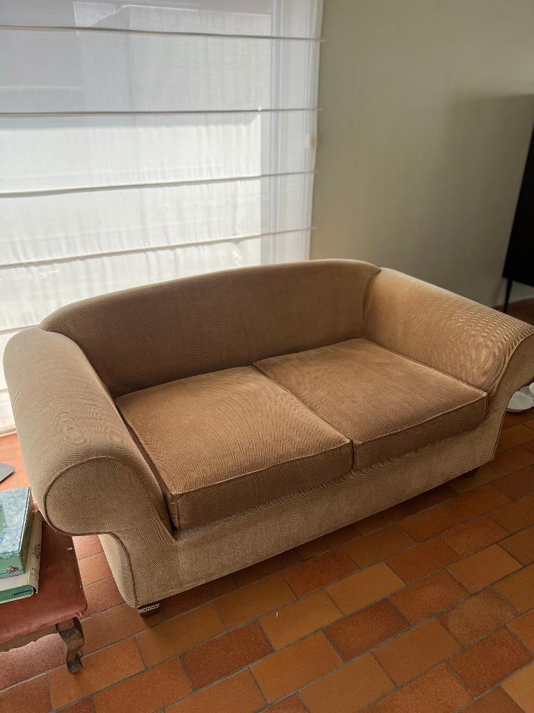 Zetel oker kleurig - gratis, Ophalen