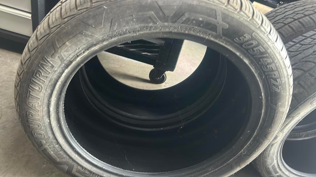 305/45r22, Enlèvement, Pneu(s)