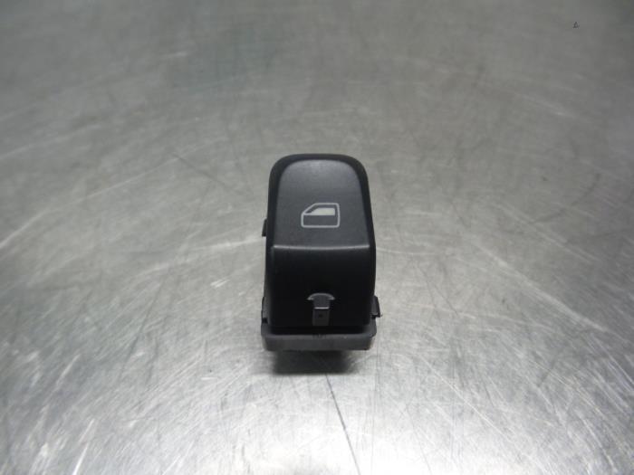 Elektrisch Raam Schakelaar van een Audi Q5 (Q5 08-), Auto-onderdelen, Dashboard en Schakelaars, Gebruikt, 3 maanden garantie, Ophalen of Verzenden