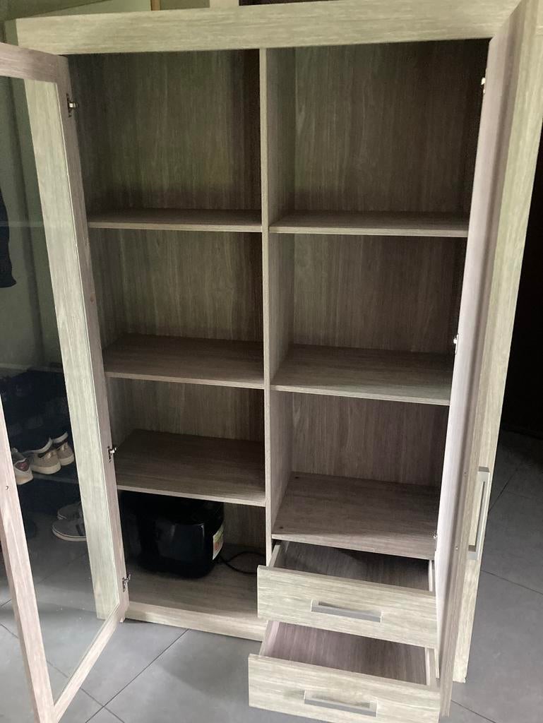 Armoire/vitrine, Maison & Meubles, Armoires | Vitrines, 25 à 50 cm, Avec tablette(s), 100 à 150 cm, Utilisé