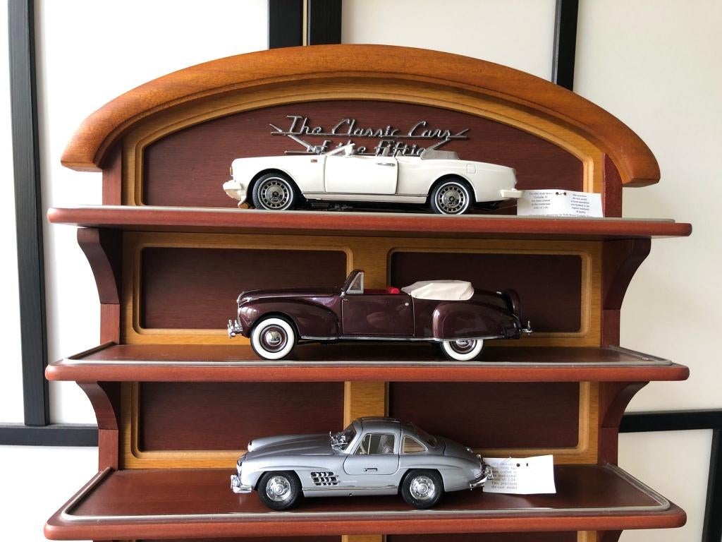 Houten schap voor schaalmodel auto's, Hobby en Vrije tijd, Modelauto's | 1:43, Ophalen, Nieuw, Overige typen