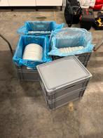 Borden en bestek met opberg bakken, Ophalen, Zo goed als nieuw