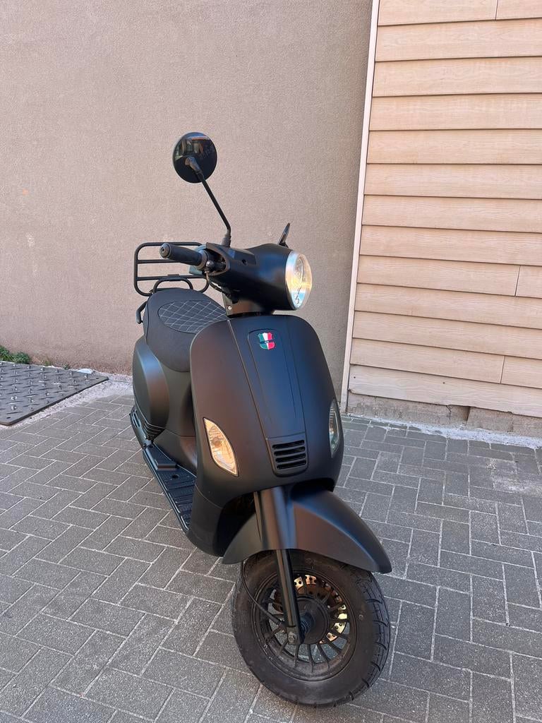 Scooter Gts toscana turbho A klasse, Ophalen, Klasse A (25 km/u), Zo goed als nieuw, Benzine