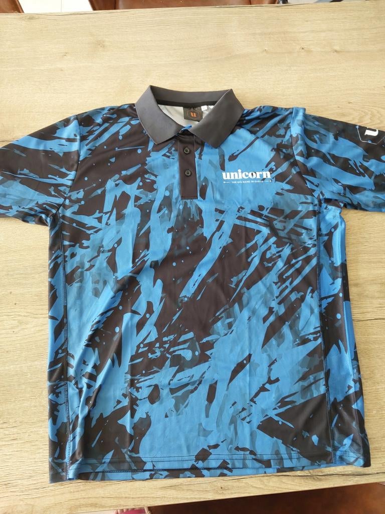 Polo à fléchettes Unicorn, Enlèvement