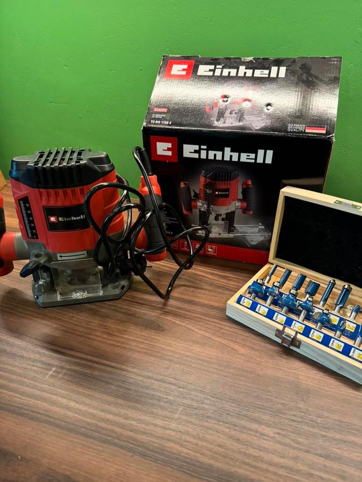 Einhell bovenfrees TC-RO 1155 E met freesjes, Doe-het-zelf en Bouw, Gereedschap | Freesmachines, Zo goed als nieuw, Bovenfrees