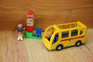 Duplo bus beschikbaar voor biedingen