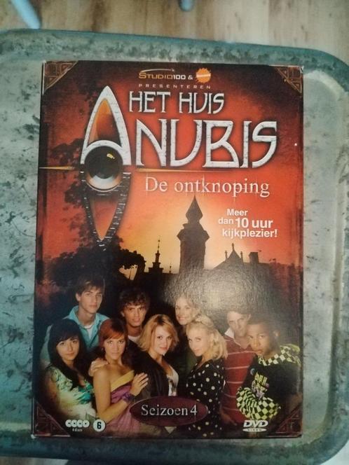 Studio 100 pakket (Anubis de ontknoping + Amika Seizoen 3), Cd's en Dvd's, Dvd's | Kinderen en Jeugd, Zo goed als nieuw, Tv fictie
