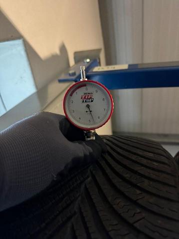 2x Michelin Alpin 5 (XL) 205/55 R19 97H 205/55/19 2055519 (p beschikbaar voor biedingen