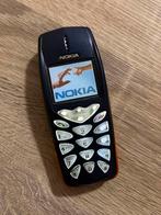 Nokia 3510i et chargeur