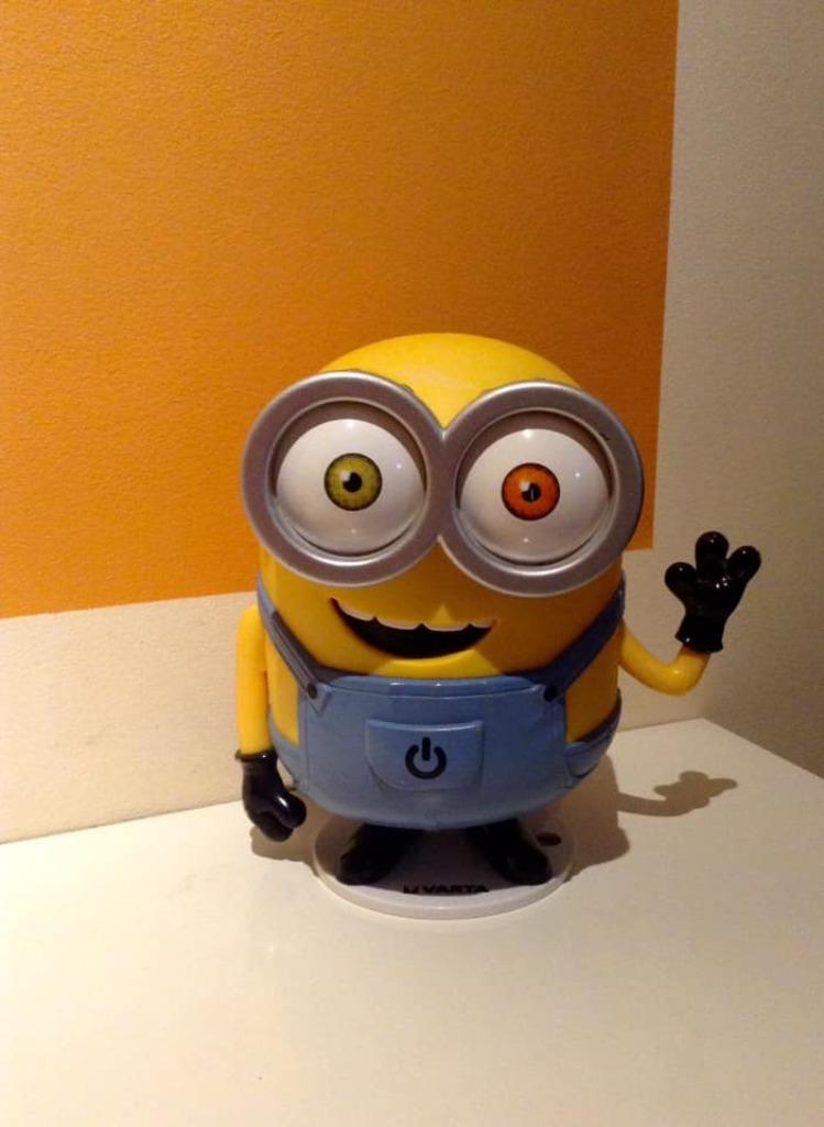 Lampe veilleuse Moi moche et méchant Varta Disney, Enlèvement ou Envoi, Utilisé