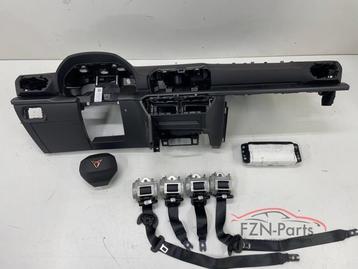 Cupra Formentor Airbagset+ Dashboard beschikbaar voor biedingen