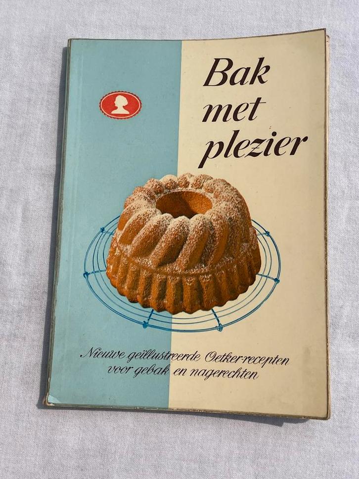 Kookboek Bak met plezier Oetker 1950, Boeken, Kookboeken, Europa, Ophalen of Verzenden