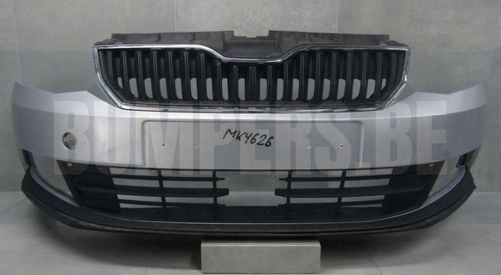 Bumper SKODA FABIA III SCOUT 14-18 6V0807221 VOORBUMPER MK46, Auto-onderdelen, Carrosserie, Bumper, Voor, Gebruikt, 6 maanden garantie