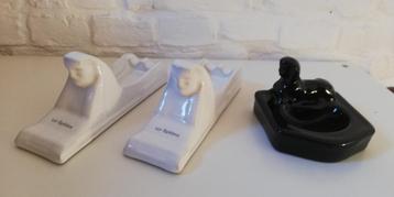 Sphinx asbakken wit (2 stuks) + 1 zwart beschikbaar voor biedingen