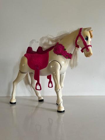Wandelend paard van Barbie beschikbaar voor biedingen