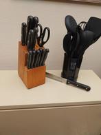 Set messen + lepels, Ophalen, Zo goed als nieuw