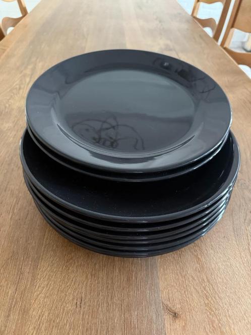 9 zwarte onderzet borden, Huis en Inrichting, Keuken | Servies, Zo goed als nieuw, Bord(en), Keramiek, Ophalen of Verzenden