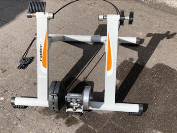 Tacx. Fietstrainer beschikbaar voor biedingen