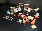 Meubeltjes voor poppenhuis + 3 buigpoppen, Verzamelen, Ophalen of Verzenden, Zo goed als nieuw, Poppenhuis
